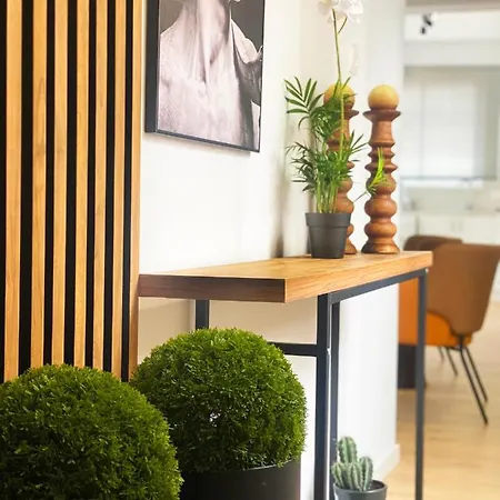 Appartamento Luxury Retreat- 2-bedroom, 2-bath Nicosia