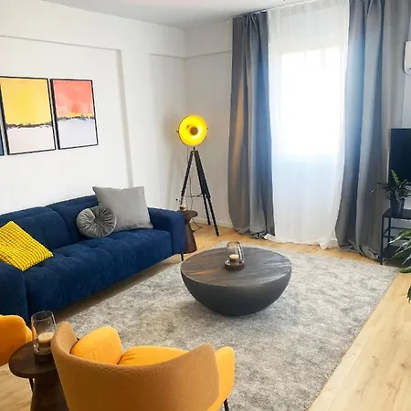 Luxury Retreat- 2-bedroom, 2-bath